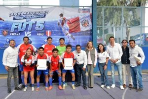 Concluye en Facultad de Administraci&oacute;n Torneo Rel&aacute;mpago de F&uacute;tbol 5