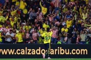 Violencia mancha el Cl&aacute;sico Nacional: Aficionados de Am&eacute;rica violencia volvi&oacute; a hacerse presente alrededor del Cl&aacute;sico