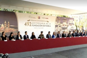 Autoridades festejan 492 años de la fundación de Puebla