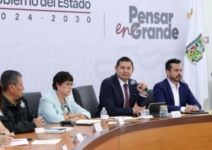 En Puebla se impulsa un transporte con legalidad y sin corrupción: Armenta llama a alcaldes a respetar la ley